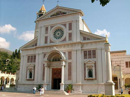 Santuario del Bambino Ges di Praga