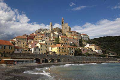 La spiaggia di Cervo