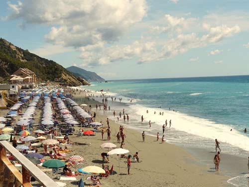 La spiaggia di Deiva Marina